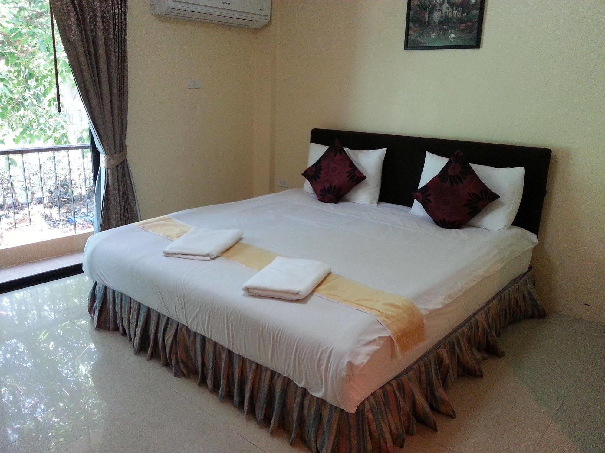 Fortune Pattaya Resort Jomtien Beach Buitenkant foto